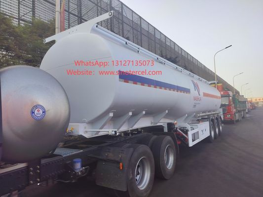 3Axles Beyaz Petrol Tankı 45CBM yükleme kapasitesi ile Yarım Rel
